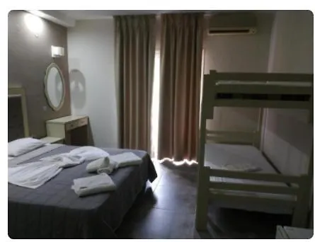 Rachoni Hotel *